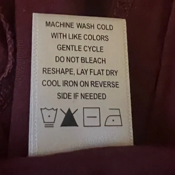 ALLIE & ROB SIDE LACE UP TOP - Picture 7 of 9